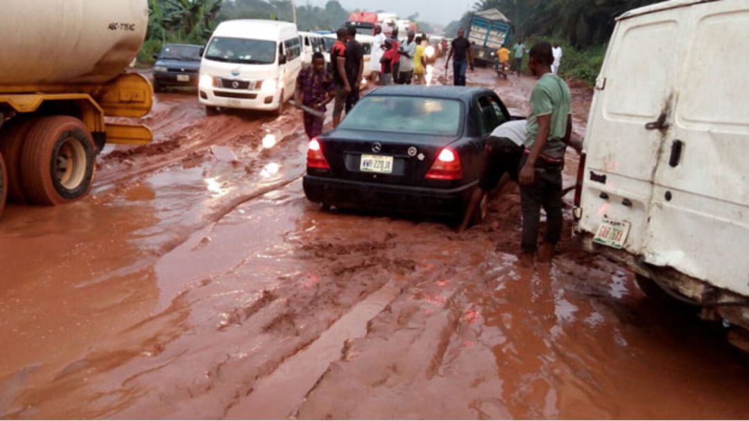Direbobi da 'Yan Kasuwa Sun Yi Korafi Kan Babban Hasara Yayin Da Gyaran Hanyar Benin-Sapele Ke Jinkiri