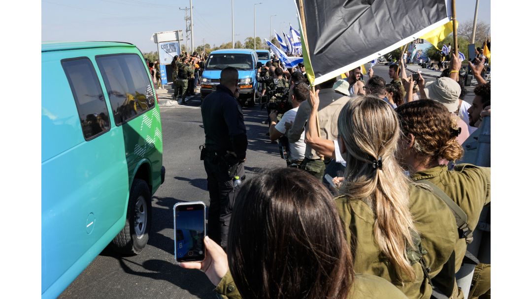 Hamas Ta Saki Bayin Karshe 13, Ta Cika Sakin Bayi 20 Na Isra’ila Gaba ɗaya Karkashin Yarjejeniyar Zaman Lafiya