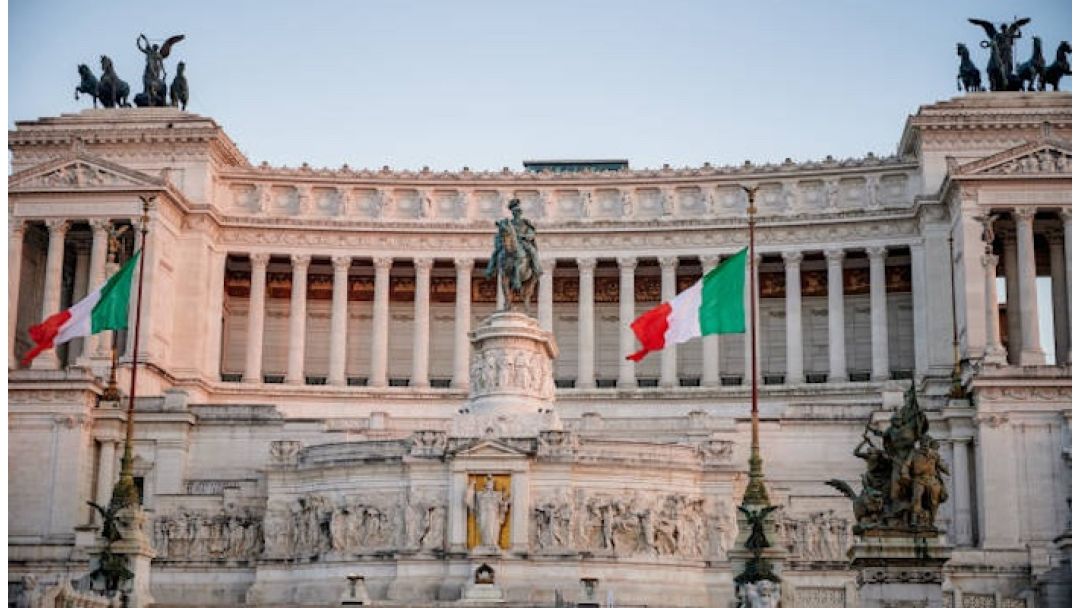 Italiya Ta Gane Kisan Mata a Matsayin Laifi, Ana Iya Yin Hukuncin Daurin Rai da Rai