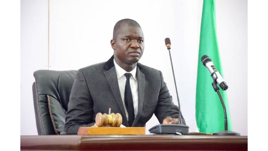 Gọvanọ Ebonyi Kpọpụtachara Ndị Ọrụ Na Eze N’ihi Igbu N’Obodo