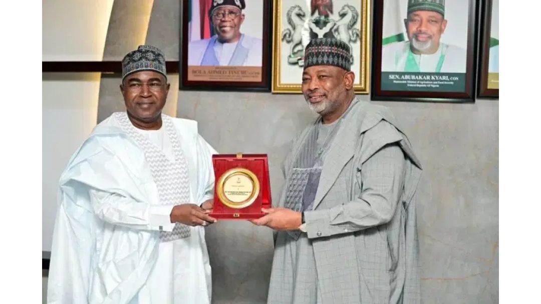 NDLEA Na Ministry Ọrụ Ugbo Ejikọrịtara Aka Maka Ogologo Agha Megide Ịṅụ Na Ịzụ Ọgwụ Mmetụta Ná Naijiria Dum