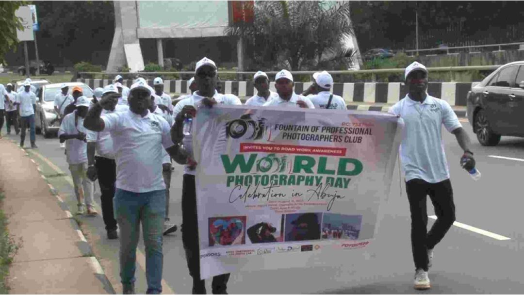 Ụbọchị Ụwa Foto 2025: Ndị Fotografa Cheta Gọọmentị Fedral Banyere Ọrụ Ha Dị Mkpa N’Ịchekwa Akụkọ Na Akụkọ Ihe Mere Eme.