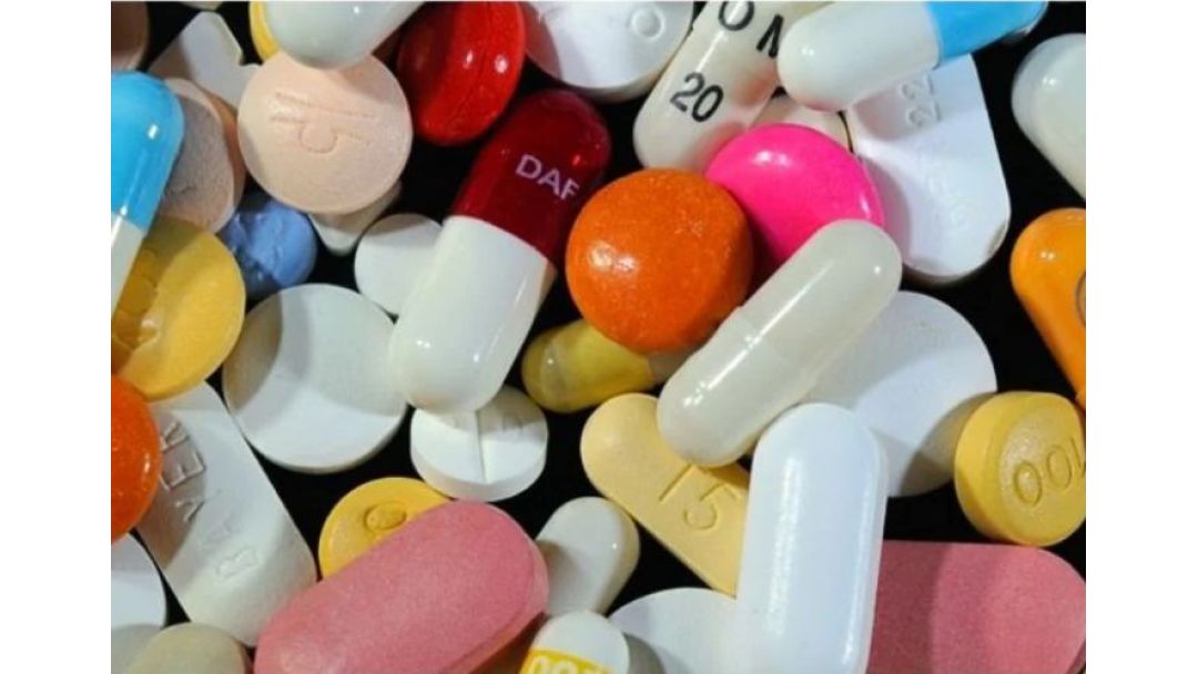 Featured image: Dọkịta na-ekwu na Gọvanmenti etiti na NAFDAC bụ́ ihe kpatara ịrị elu ọnụ ahịa ọgwụ”